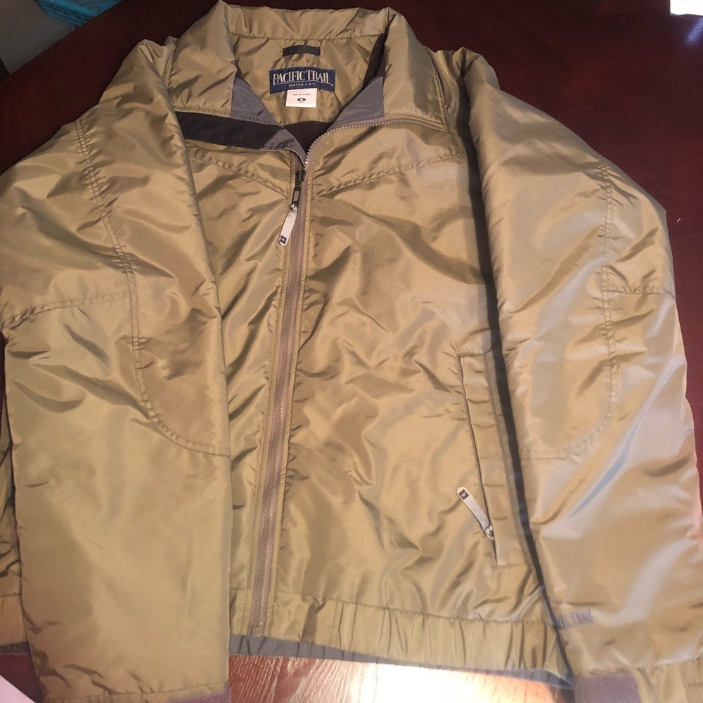 NWT Pacific trail men’s jacket